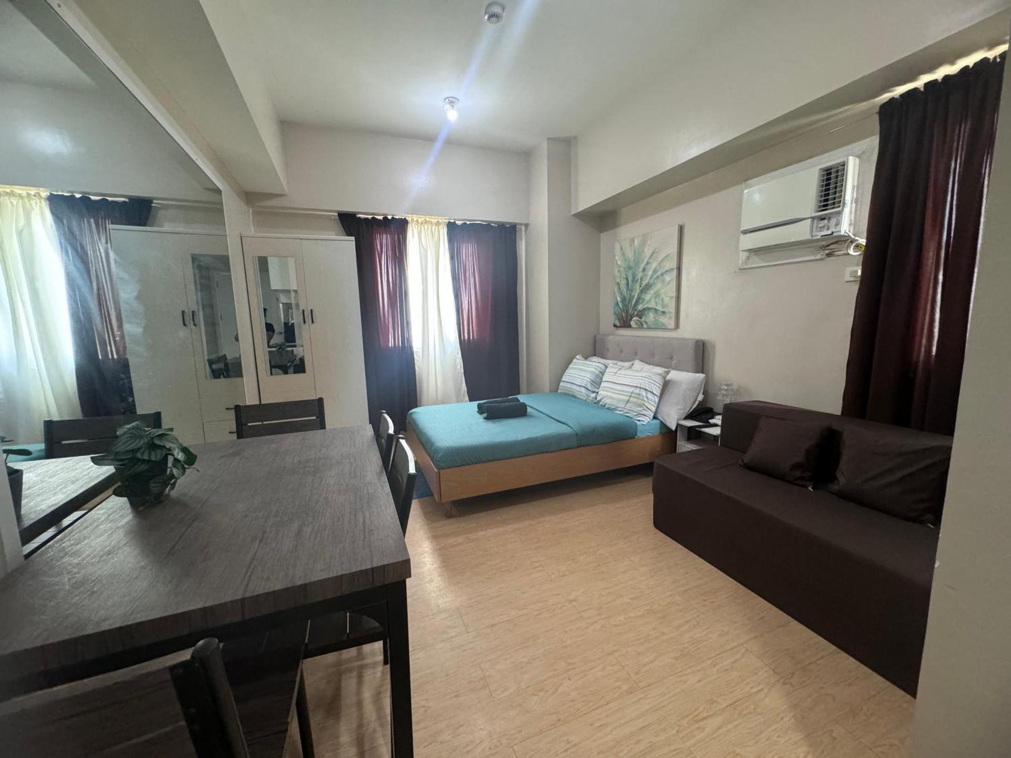 Luxanos Condo Place- Sunvida Tower セブ市 エクステリア 写真