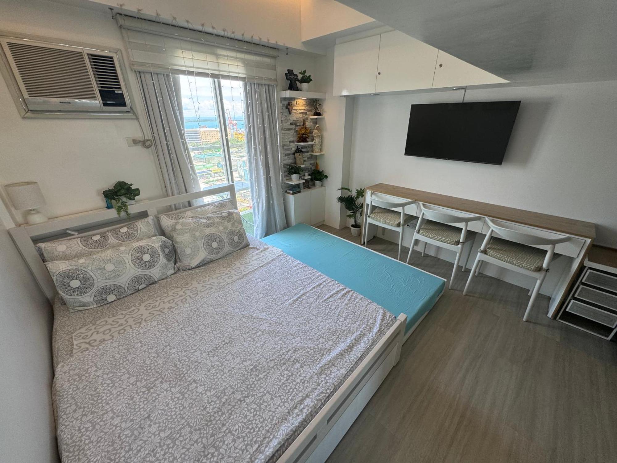 Luxanos Condo Place- Sunvida Tower セブ市 エクステリア 写真