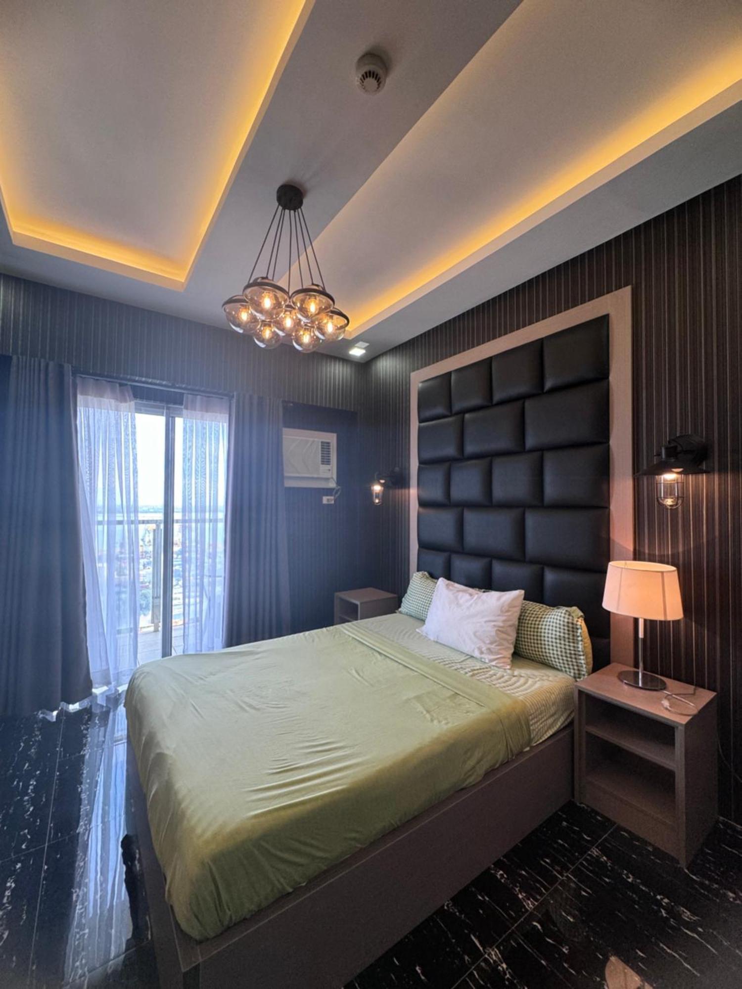 Luxanos Condo Place- Sunvida Tower セブ市 エクステリア 写真